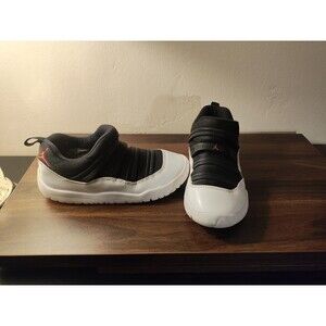 Nike Air Jordan 11 Retro Little Flex TD SIZE 2Y BQ7101-010